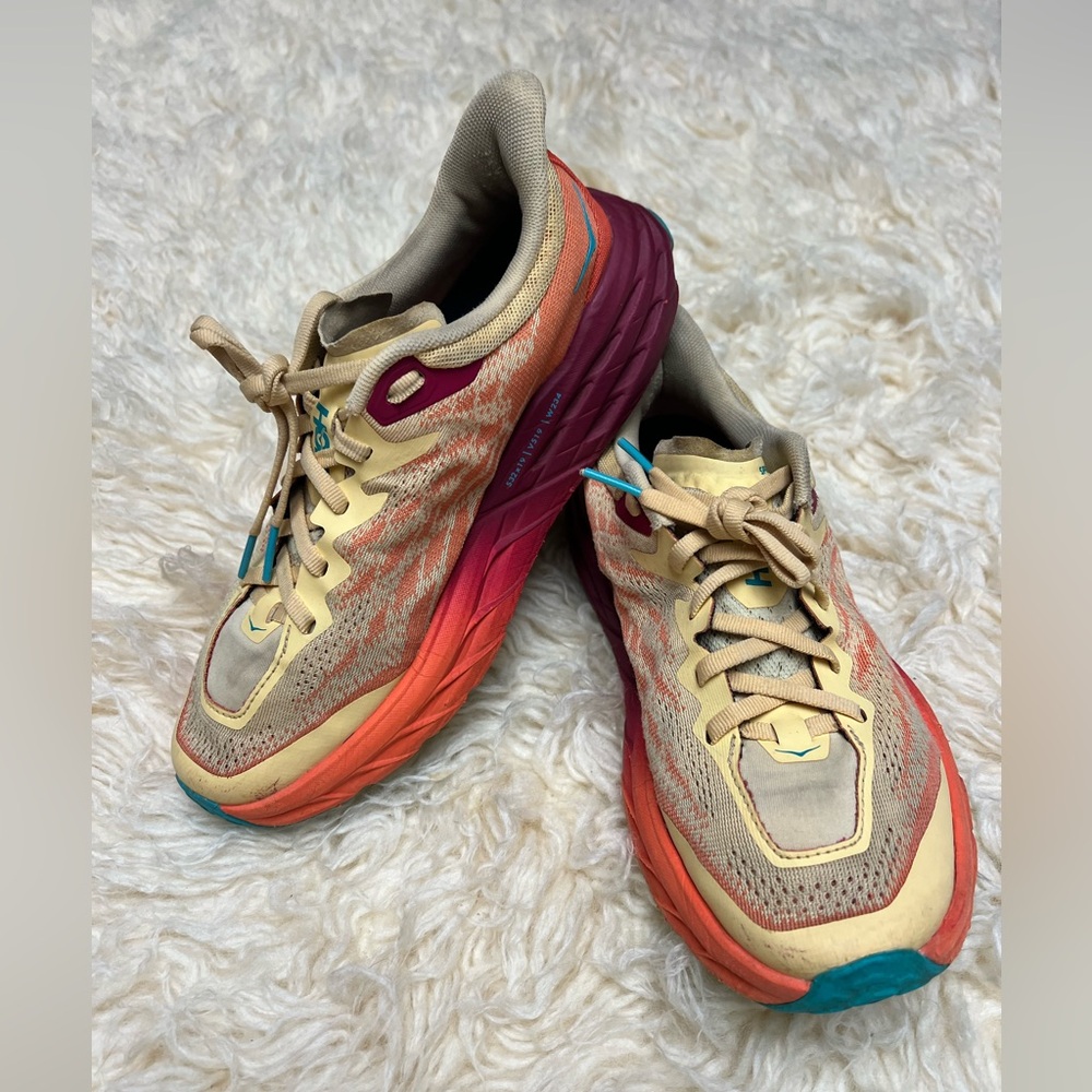 Hoka Speedgoat 5 Size 7.5 - Picture 5 of 10